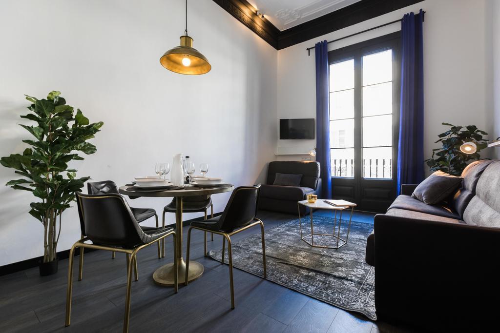 El Consell By The Streets Apartment Барселона Екстериор снимка