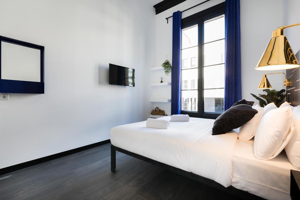 El Consell By The Streets Apartment Барселона Екстериор снимка