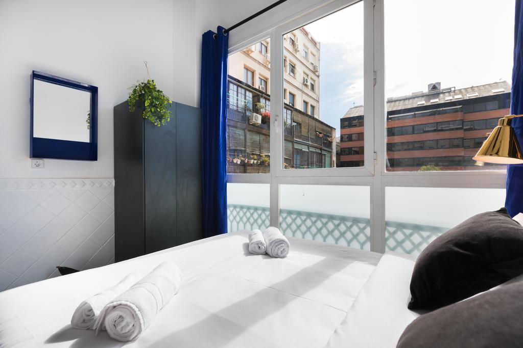 El Consell By The Streets Apartment Барселона Екстериор снимка