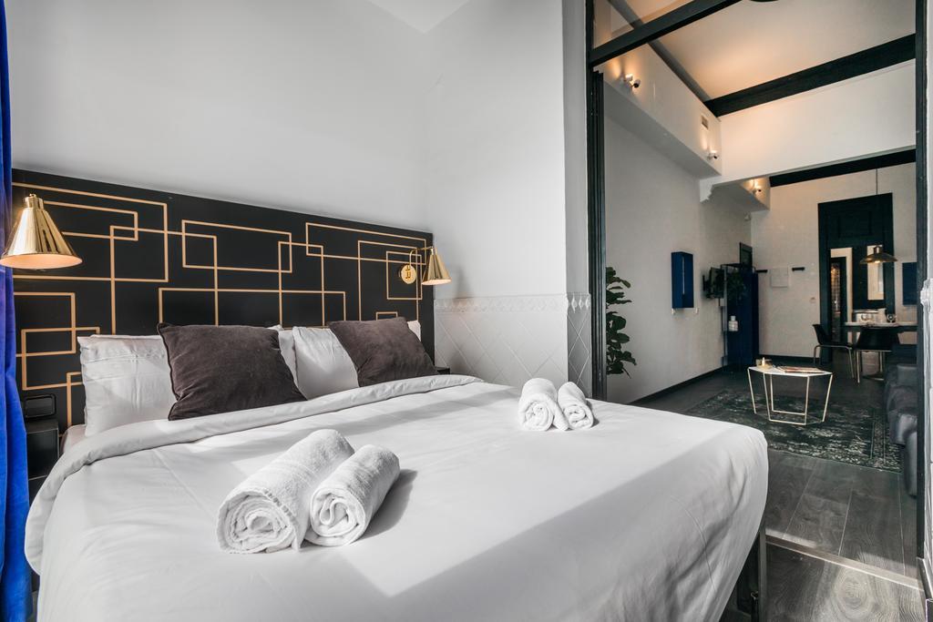 El Consell By The Streets Apartment Барселона Екстериор снимка