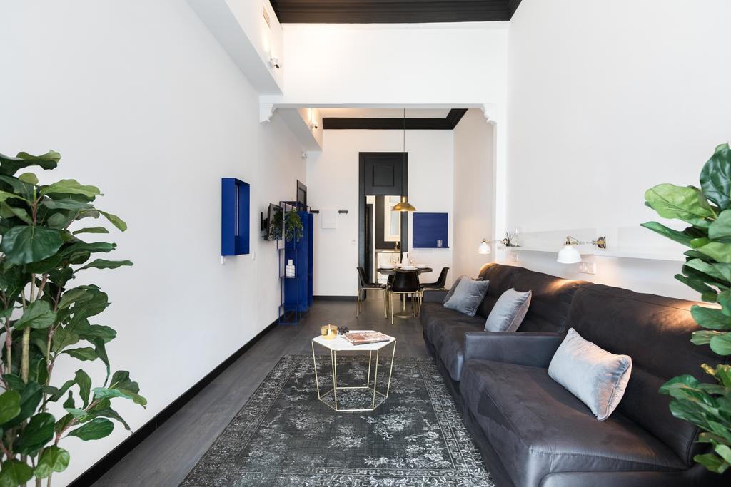 El Consell By The Streets Apartment Барселона Екстериор снимка
