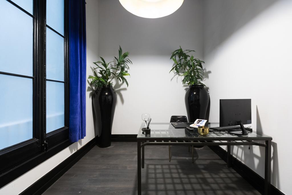 El Consell By The Streets Apartment Барселона Екстериор снимка
