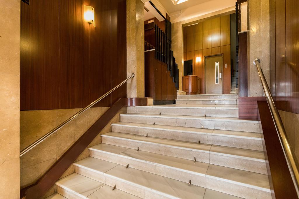 El Consell By The Streets Apartment Барселона Екстериор снимка